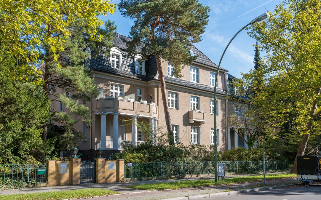 Berlin Clayallee